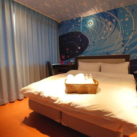 Happiness Inn Тайбей Екстер'єр фото